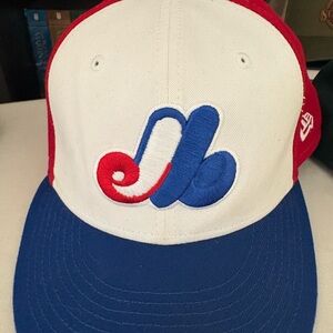 New Era Blue and Black Cap Montreal Expos 7 5/8 fitted hat